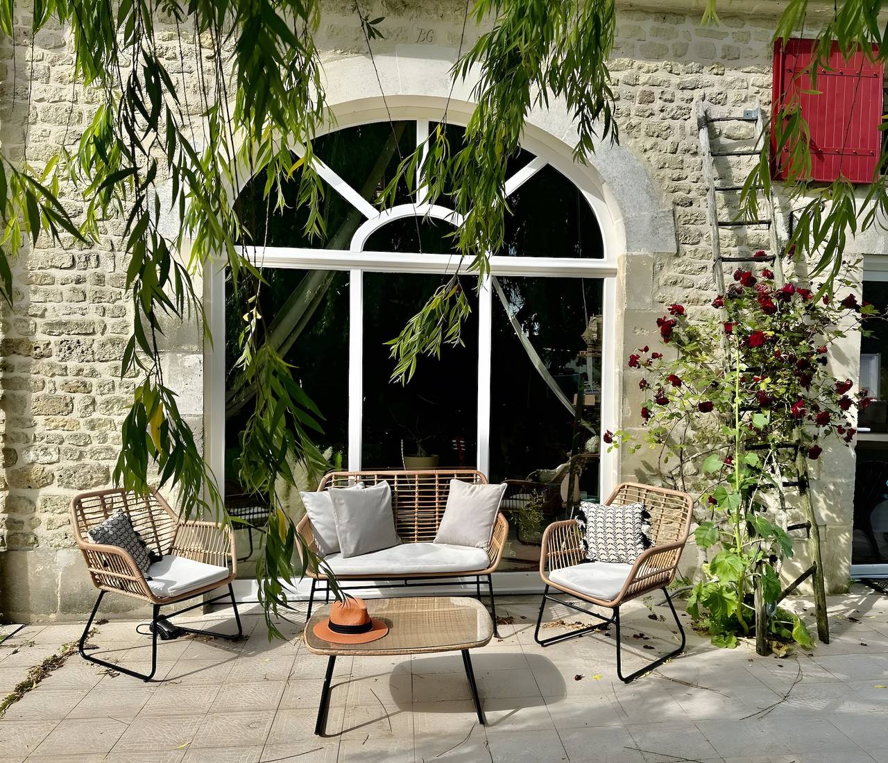 Maison de vacances 'Chez Tiramisù' avec piscine privée et Wi-Fi in Coivert, Région de Saint-Jean-d'Angély