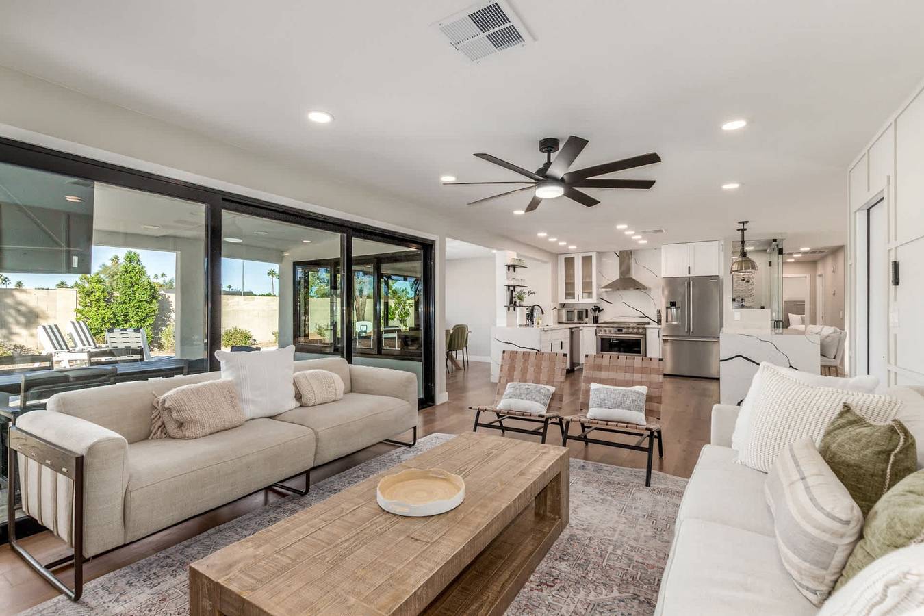 New The Pembrook Shaw Butte Pool Gameroom in Phoenix, Maricopa County