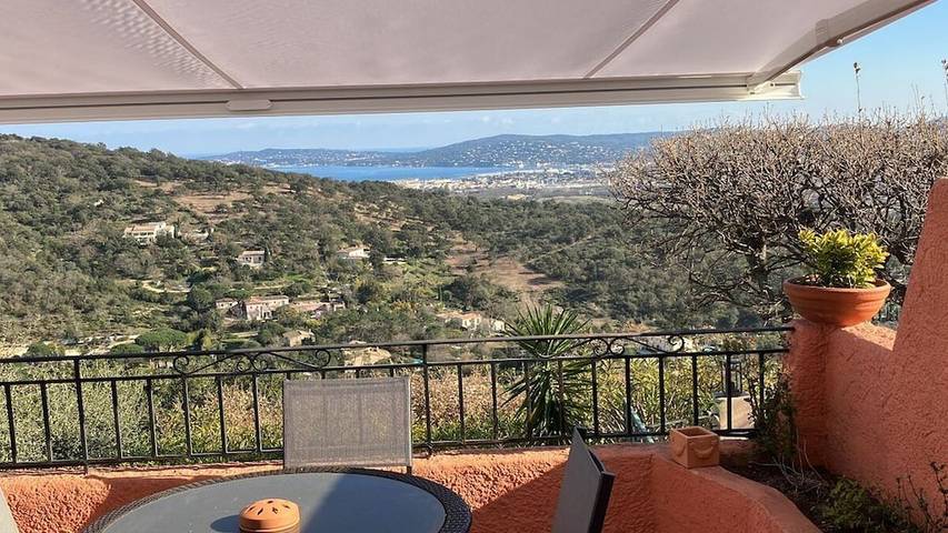 Ferienhaus für 4 Personen, mit Pool und Terrasse, mit Haustier in Grimaud - 2