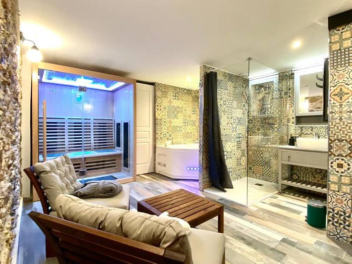 Appart’hôtel pour 2 personnes, avec sauna et jacuzzi