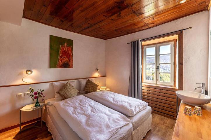 Chambre d’hôte pour 2 personnes, avec vue à Thiézac - 2