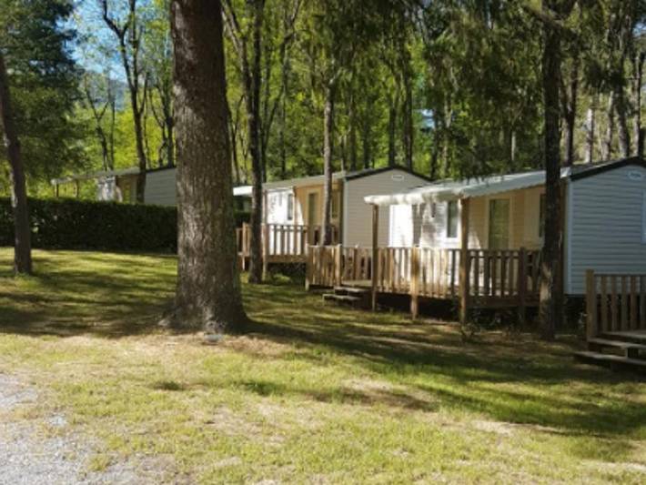 Camping pour 5 personnes, avec bassin pour enfant dans Massif central - 3