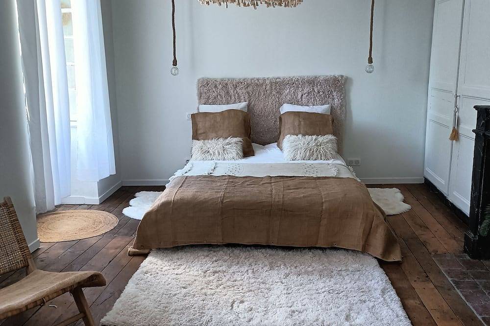 Bed & Breakfast \"L'Héritage\" in Champdeniers-Saint-Denis, Niort region