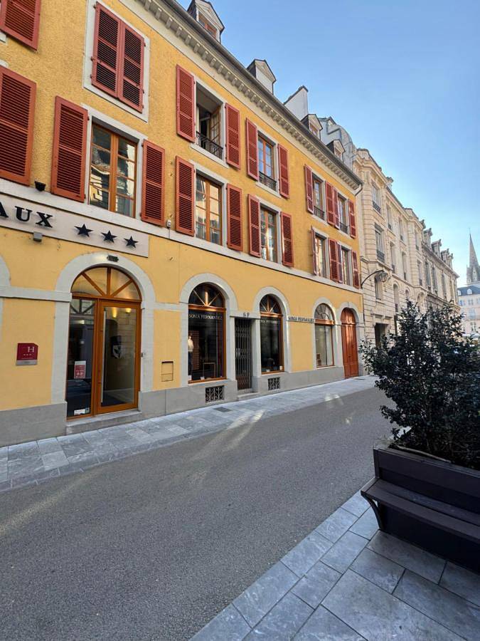Gîte pour 6 personnes, avec terrasse, animaux acceptés dans Office De Tourisme Pau Pyrenees - 2