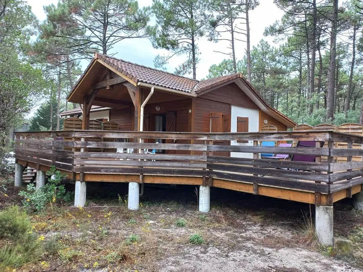 Chalet for 3 people, with pool and garden as well as view - 1