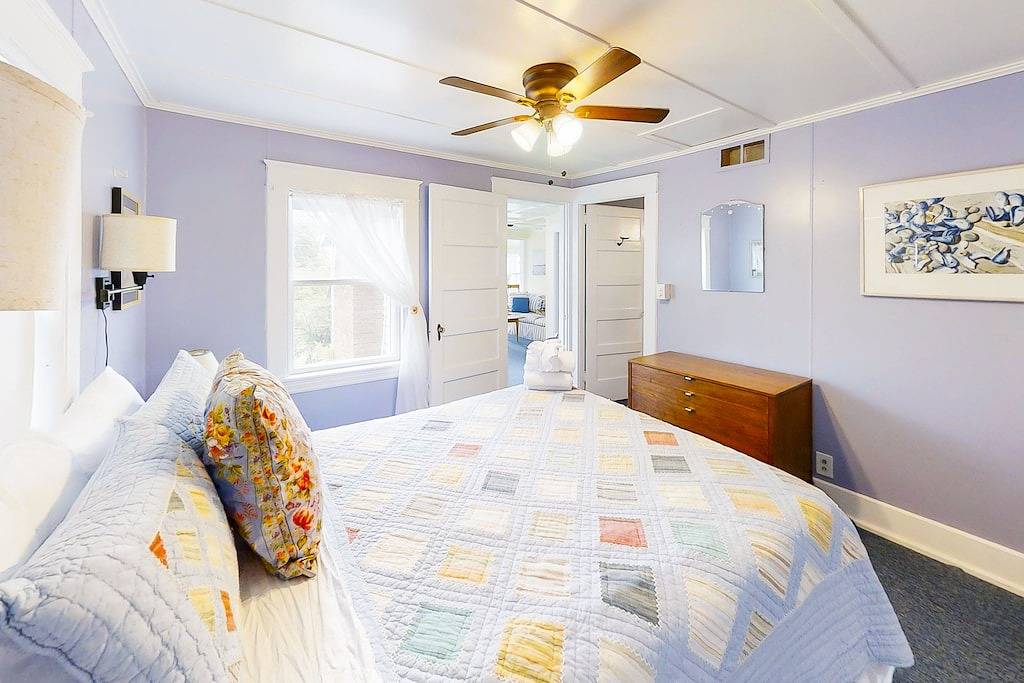 Dog-friendly Fisher Hill home with patio and wood stove - walk to the harbor in Boothbay Harbor, Lincoln County (Maine)