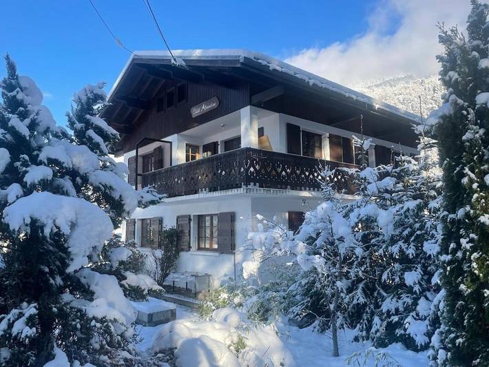 Appartement de vacances pour 5 personnes, avec jardin et vue, animaux acceptés