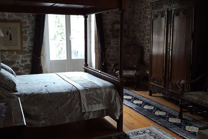 Location de vacances pour 6 personnes, avec jacuzzi et piscine à Piégut-Pluviers - 2