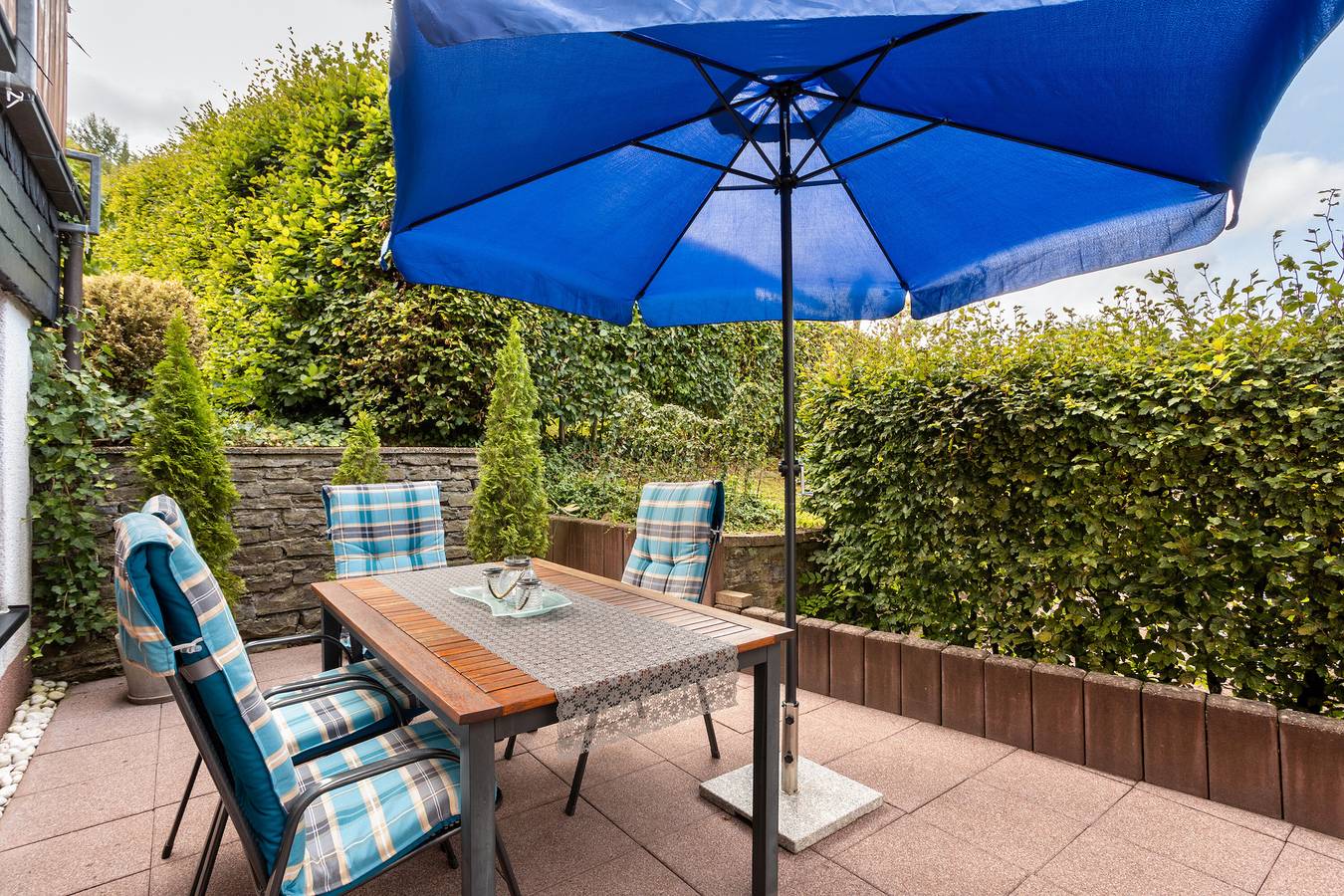 Ganze Wohnung, Ferienwohnung 'Christa' mit Bergblick, privater Terrasse und Wlan in Lennestadt, Sauerland