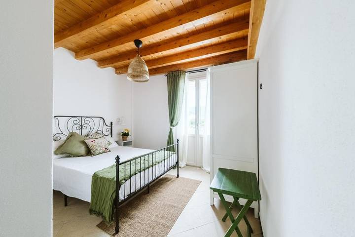 Maison d’hôte pour 2 personnes, avec Balcon et Terrasse ainsi que Jardin et Vue