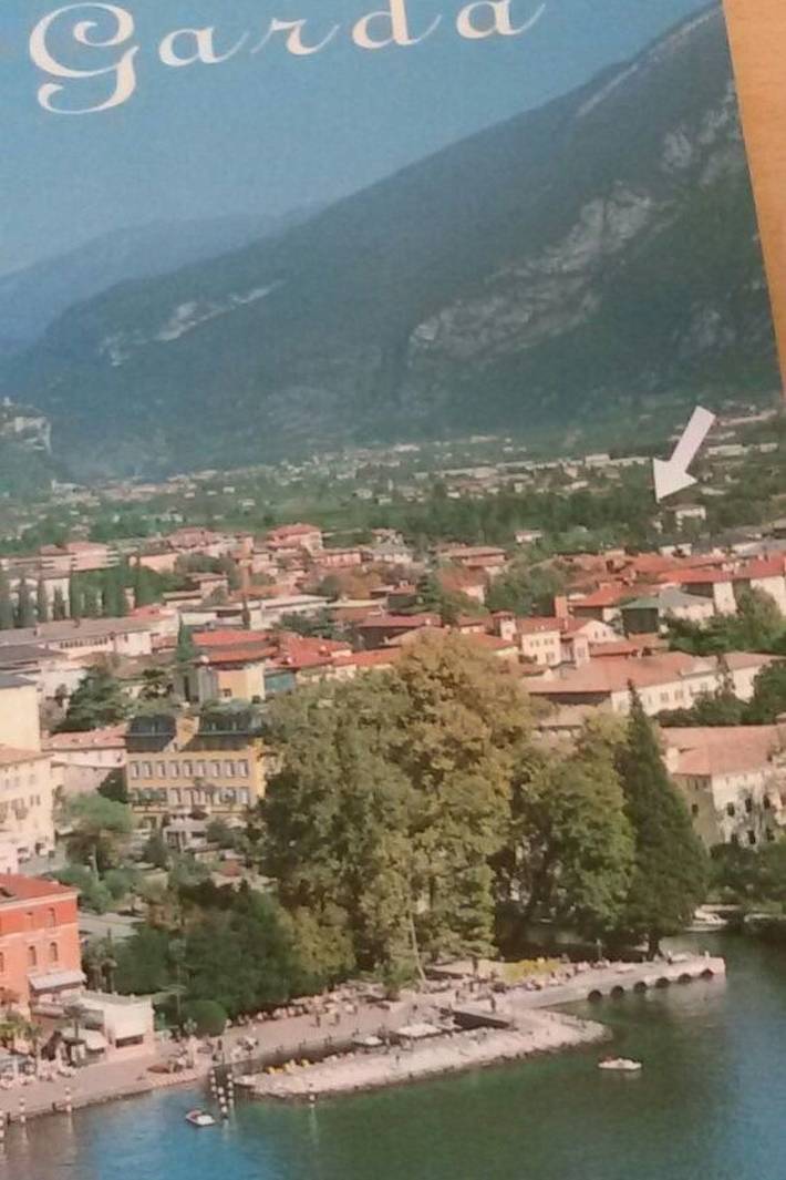 Apartamento entero, Villa im Grünen in Riva del Garda mit Terrasse in Riva del Garda, Montañas Garda
