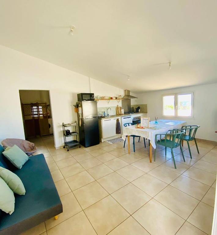 Location de vacances pour 4 personnes, avec vue et jardin dans Grands-Bois - 4