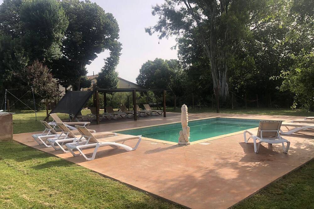 Can Torrelles, Masía Rural en Riudarenes Ideal Para Grupos y ¡petfriendly! in Riudarenes, Girona Province