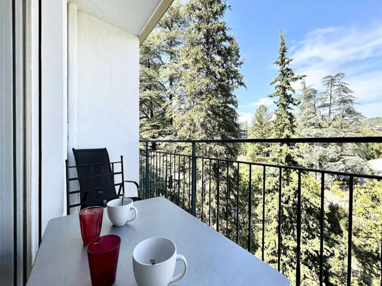 Apartamento entero, Apartamento en Gréoux, cerca de los baños termales in Gréoux-les-Bains, Parc naturel régional du Verdon