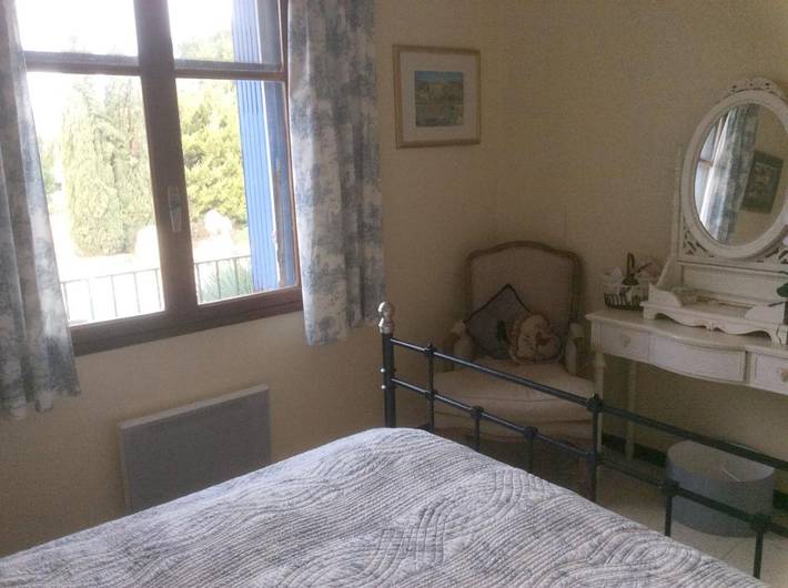 Chambre d’hôte pour 2 personnes, avec jardin ainsi que vue et piscine à Lorgues - 3