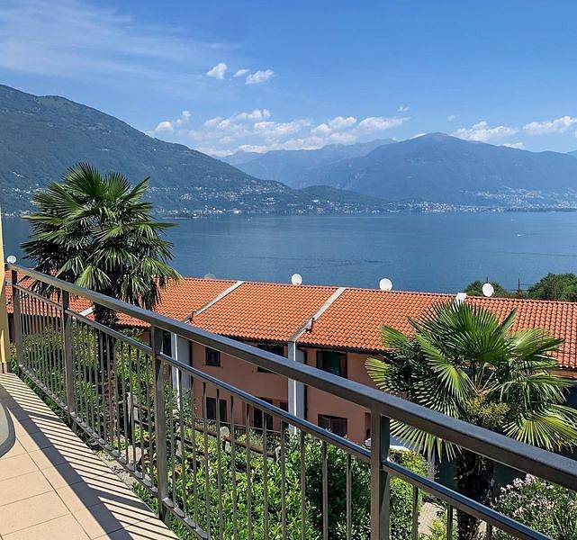 Ganze Wohnung, Residenza Arcobaleno: Appartamento Luca Pino in Pino sulla Sponda del Lago Maggiore, Maccagno con Pino e Veddasca