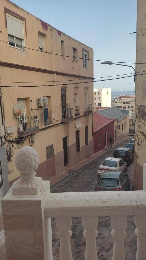 Gîte pour 4 personnes, avec piscine et vue sur le lac ainsi que terrasse et vue à Ceuta - 2