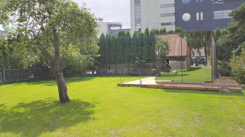 Location de vacances pour 2 personnes, avec Balcon et Terrasse ainsi que Jardin et Vue à Pärnu