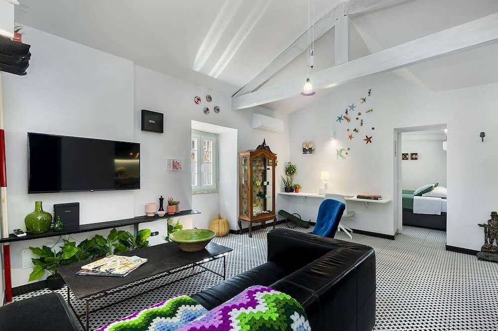Inspiring and Cozy 1899's House, Queen Size Bed, foto 15