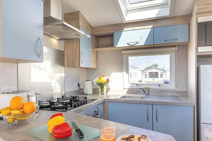 Glamping for 8 people in The Lizard Peninsula