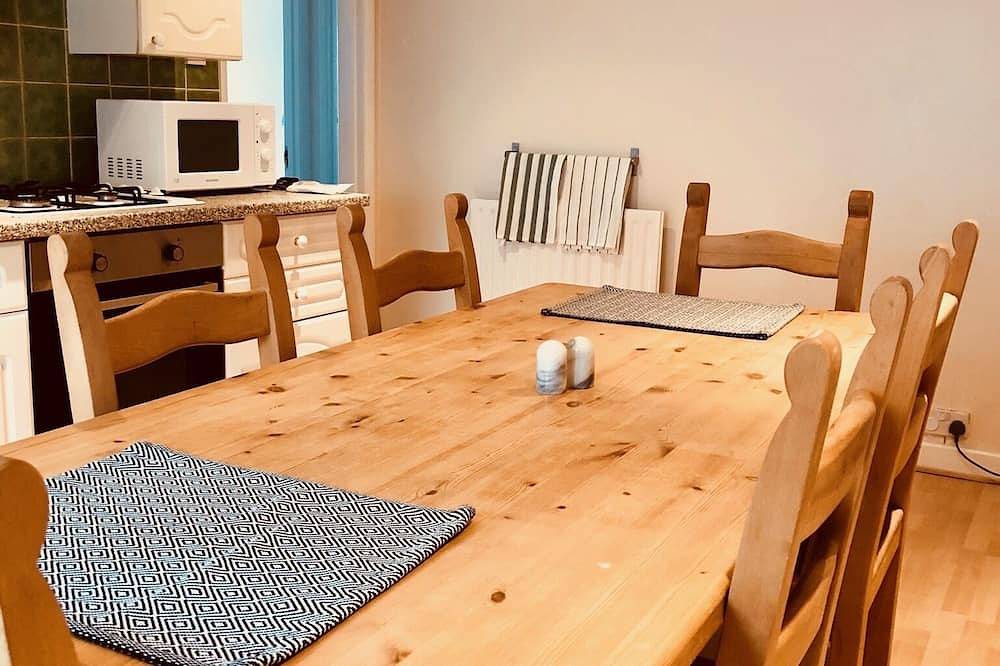 Entire apartment, Large central Falmouth apartment with views. Top rated in Falmouth (Cornwall), Cornwall
