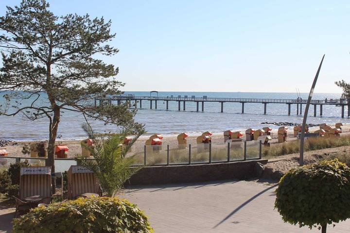 Ferienwohnung für 4 Personen, mit Balkon und Sauna in Niendorf - 2