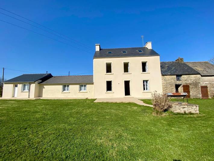 Maison de vacances pour 8 personnes, avec Terrasse et Jardin à Melgven