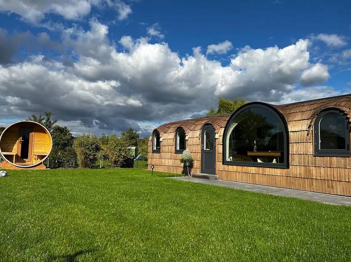 Ferienhaus für 2 Personen, mit Garten und Terrasse sowie Sauna und Whirlpool, kinderfreundlich in Bundorf