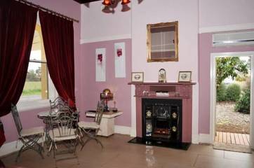 Bed And Breakfast for 3 People in Rutherglen, Victoria, Photo 4