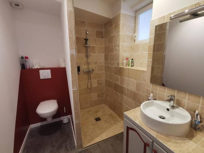 Location de vacances pour 6 personnes, avec terrasse à Laroque-des-Albères - 4