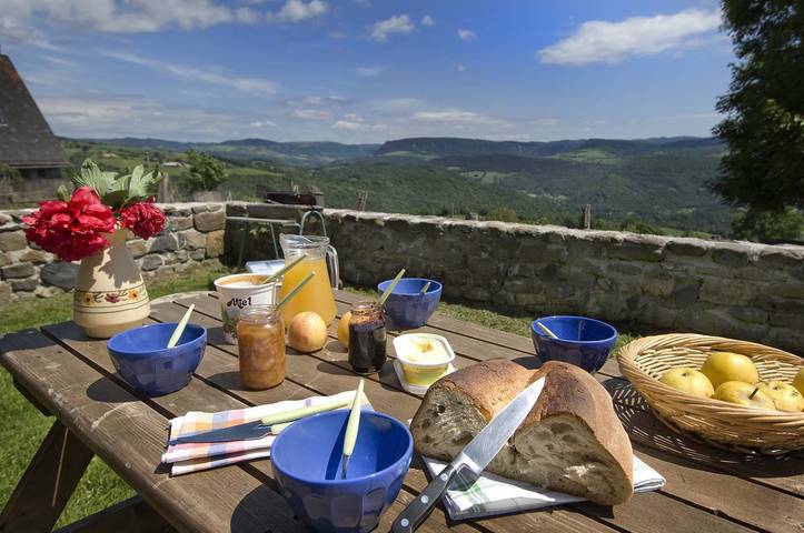 La Grange du Candel Bos à Nogardel in Saint-Pierre-de-Nogaret, Région de Mende