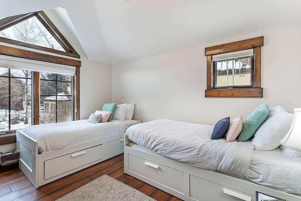 Incredible Modern Retreat | Close to Vail & Beaver Creek, Family Friendly, Warm and Inviting Spaces in Avon, Beaver Creek