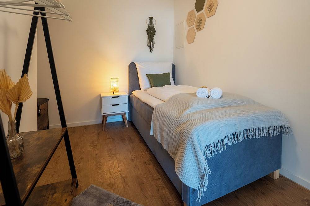 Ganze Wohnung, Gemütliches Apartment voll ausgestattet mit Dachterrasse\nj&K Apartments in Kelheim, Ostbayern