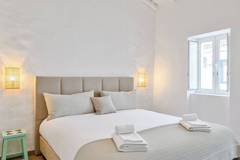 Teal and Green-Alqueva Country House. Na Amieira a poucos passos do Lago Alqueva in Amieira, Portel