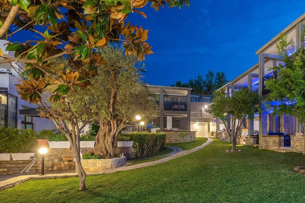 Dionysos Hotel & Suites Halkidiki in Chaniotis, Kassandra