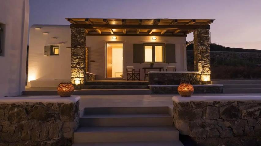 Location de vacances pour 5 personnes, avec piscine dans Kalafatis