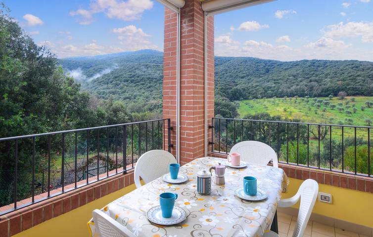 Apartamento vacacional entero, Elegante apartamento con parking y aire acondicionado, cerca del centro de Scarlino in Scarlino, Provincia de Grosseto