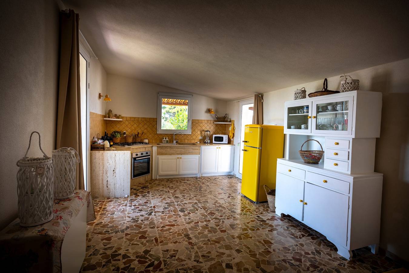 Casa vacanze 'Suite La Barracca' con vista mare, Wi-Fi e aria condizionata in Stagnone Marsala, Marsala