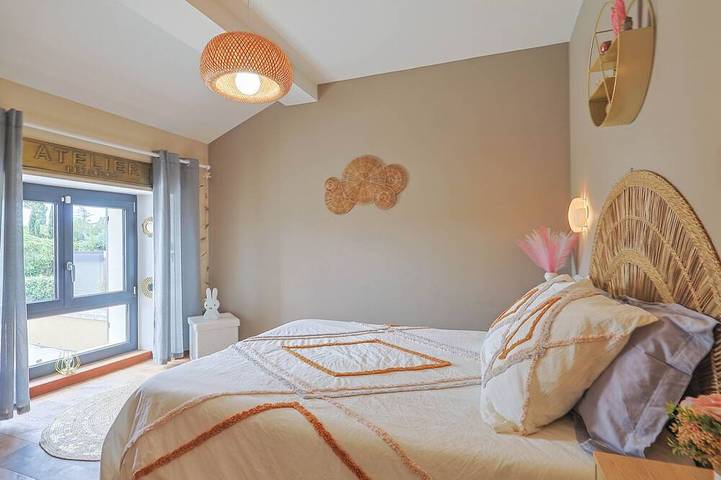 Location de vacances pour 6 personnes, avec jardin et terrasse, animaux acceptés dans Les Paluds de Noves - 4