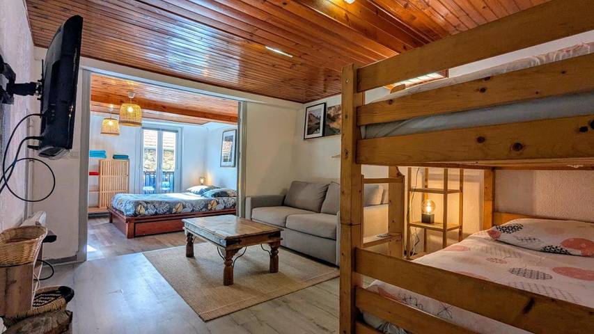 Gîte pour 6 personnes, avec balcon, animaux acceptés à Belvédère - 3