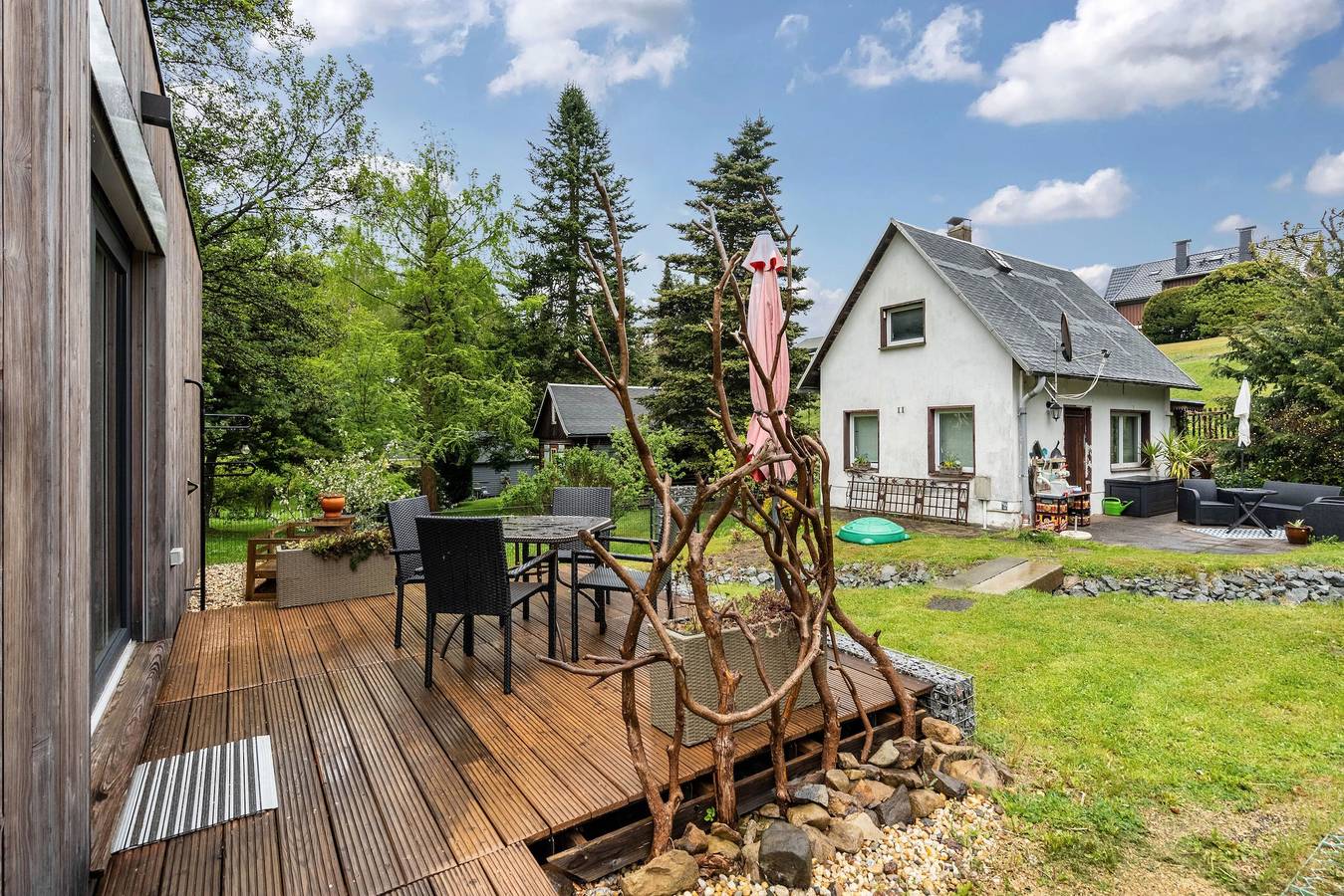 Ferienhaus 'Schmidtsches Quartier' mit Bergblick, privater Terrasse und Wlan in Oybin, Zittauer Gebirge
