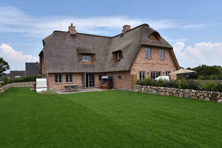 Ferienhaus für 8 Personen, mit Garten und Sauna sowie Terrasse - 1