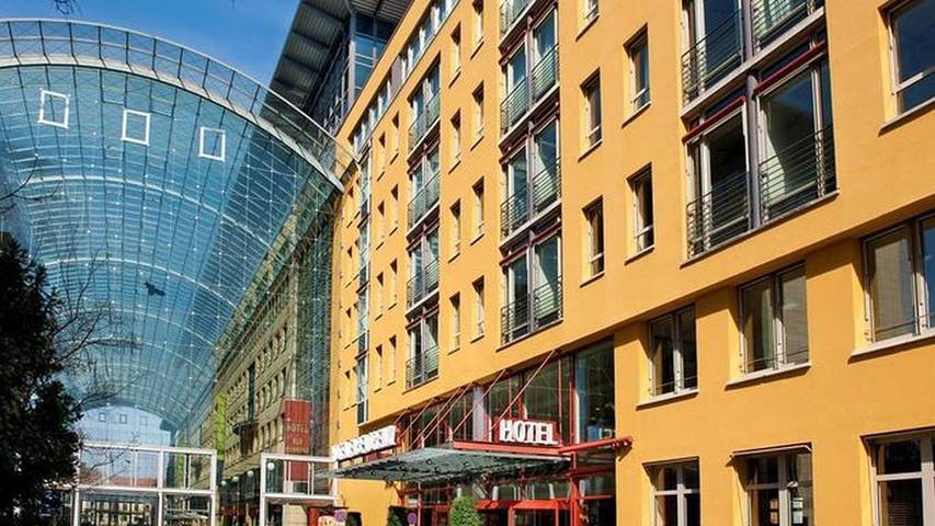 Ferienwohnung für 2 Personen, mit Terrasse und Garten, kinderfreundlich in Altstadt (Dresden)