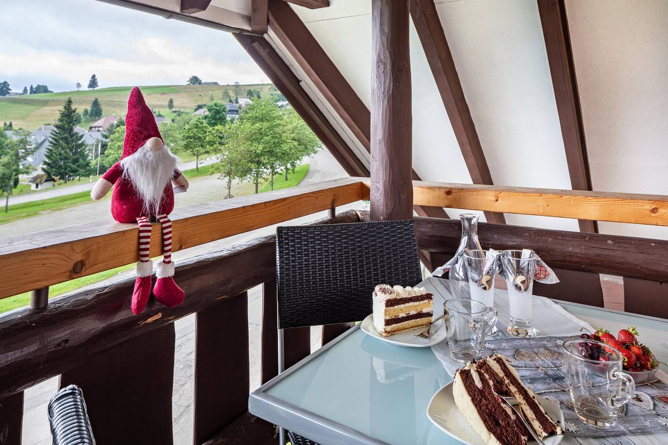 Entire apartment, Apartment 'Anna' with Mountain View, Shared Terrace and Wi-Fi in Hofsgrund, Oberried