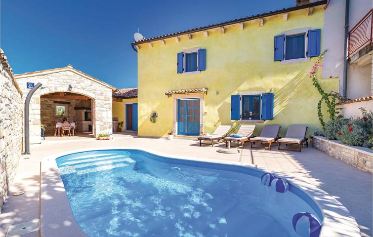 Holiday home for 6 people, with terrace, with pets - 1