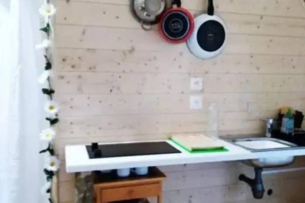 Zecamping 3 étoiles dog friendly sauna cabane Tv 31m2 2 pers in Priziac, Pontivy und Umgebung