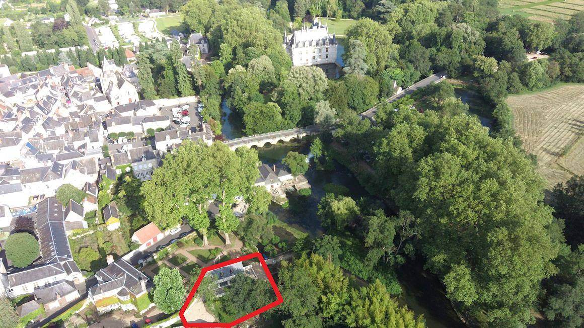 Gîte de l'Abreuvoir, au cœur d'Azay-le-Rideau in Azay-le-Rideau, Vallée de la Loire