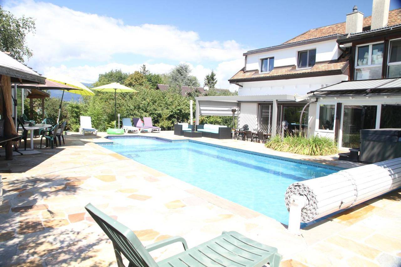 Appartement entier, Three-Bedroom Apartment in Viry, Région de Saint-Julien-en-Genevois