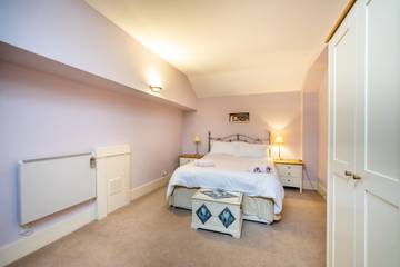 Glamping for 5 People in York, Yorkshire, Photo 4