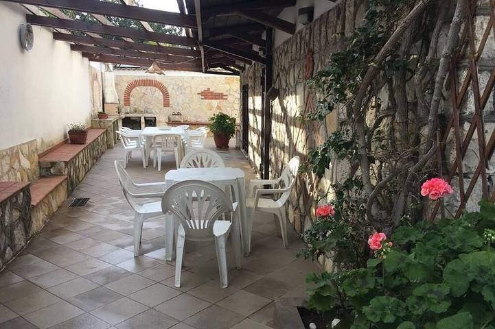 Holiday home for 5 people, with garden - 1
